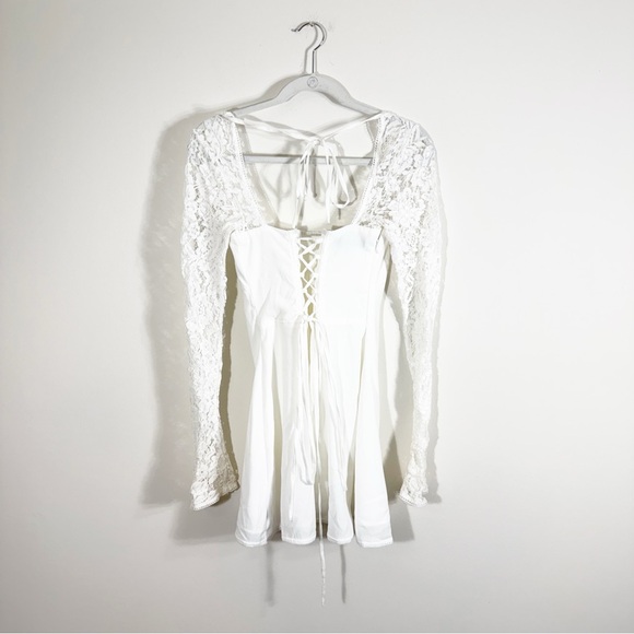 Babyboo Jacinta Mini Dress Ivory White Lace Medium - Picture 4 of 5